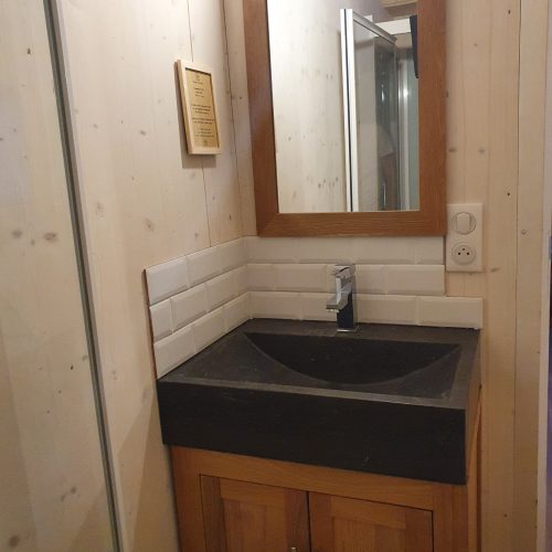 appartement-airbnb-angers-tiny-house-1-atypique-20210721_215725